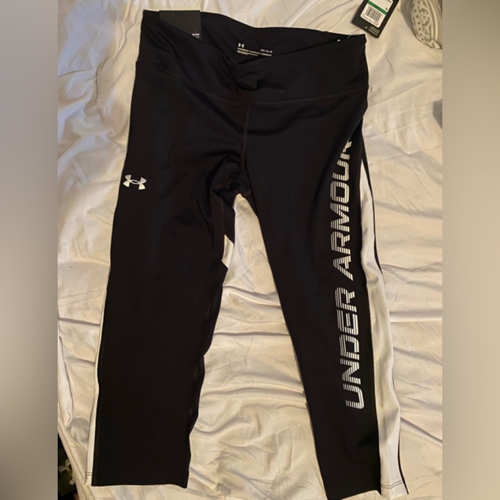 Women’s Under Armour Capris Tights